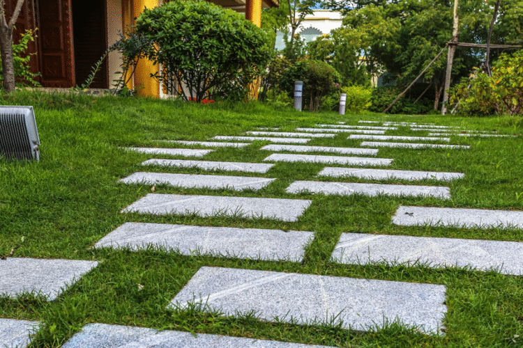 Aménagement extérieur : valorisez votre maison avec des espaces uniques