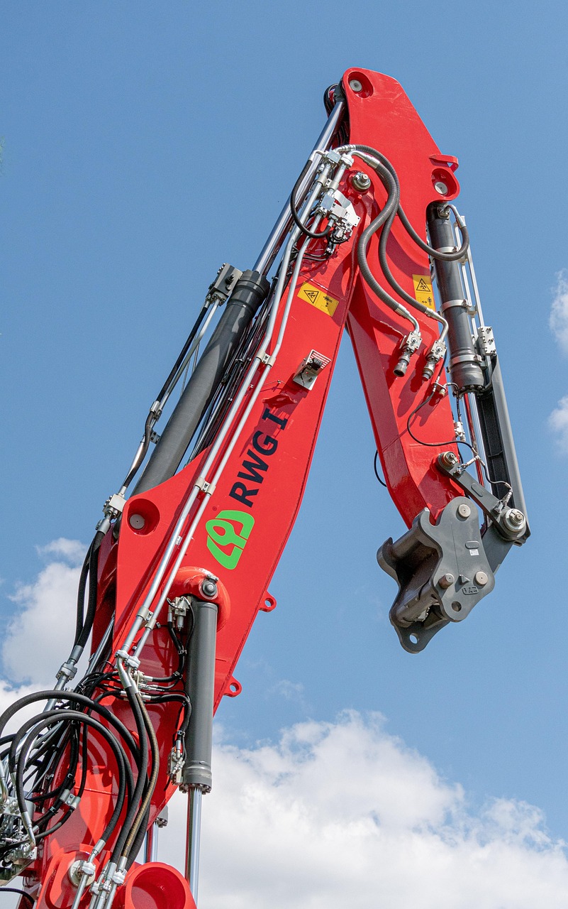 louez une grue adaptée à vos besoins pour tous vos chantiers, travaux de construction ou de levage. découvrez nos services de location de grues fiables et sécurisées, avec opérateur qualifié et assistance complète.