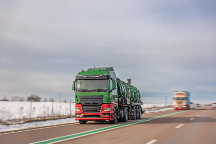 Camions électriques et hydrogène : l&rsquo;avenir du fret routier lourd
