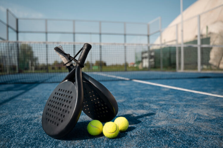 Les critères à prendre en compte avant de construire un court de padel privé