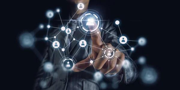 Service de Community Management : que dire quand on n’a rien à raconter ?