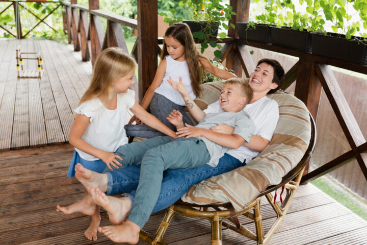 Séjour en chalet : comment occuper les enfants même par mauvais temps ?